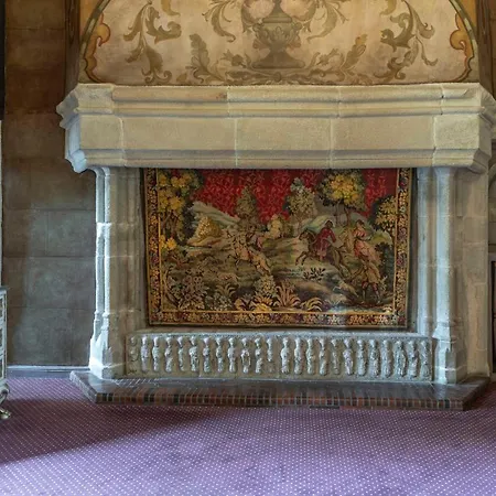 Chateau De Codignat Hotel *