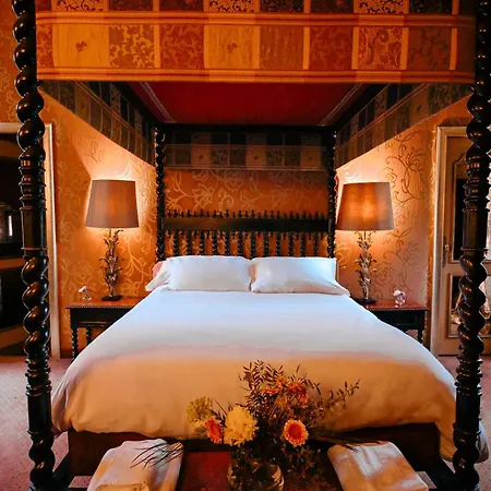 Chateau De Codignat Hotel