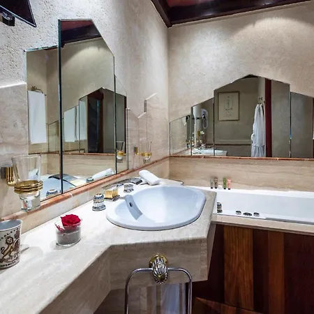 Chateau De Codignat 4* Lezoux