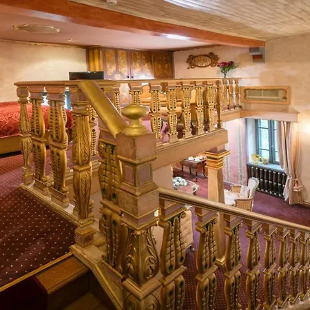Hotel Chateau De Codignat