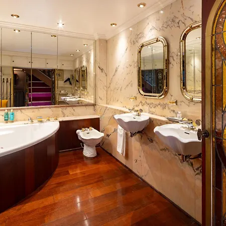 Hotel Chateau De Codignat Lezoux