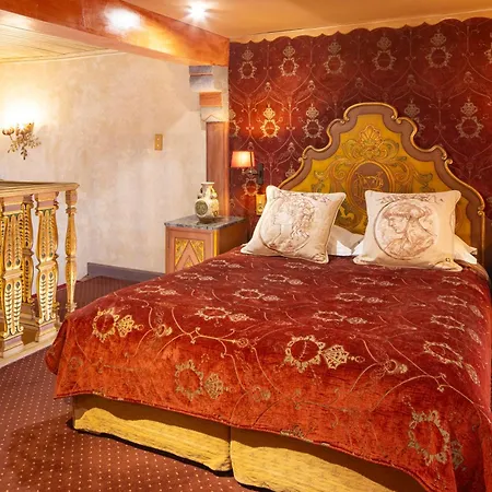 Chateau De Codignat 4*
