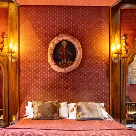 Hotel Chateau De Codignat