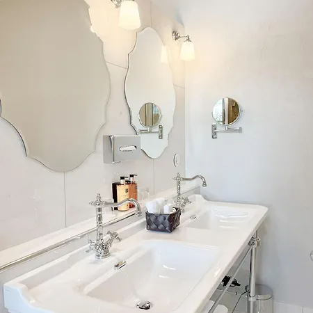 Ξενοδοχείο Chateau De Codignat 4*