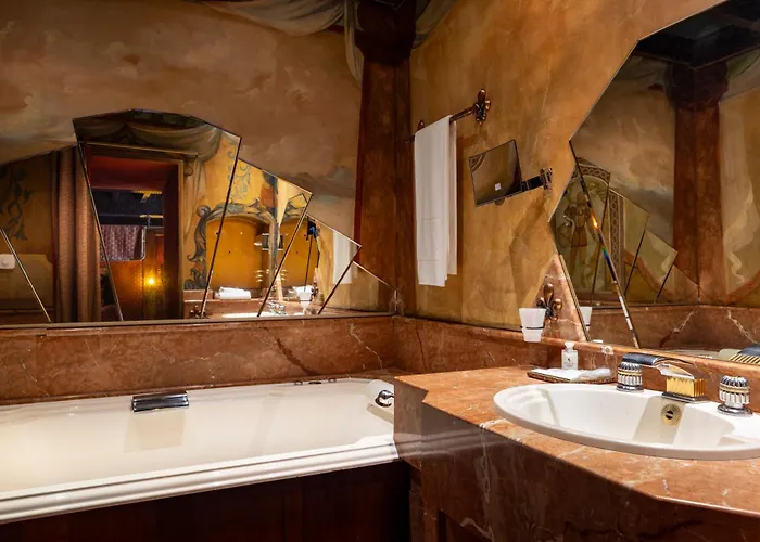 Chateau De Codignat Отель Lezoux